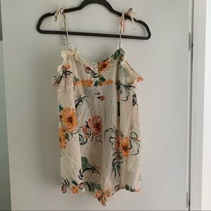 URBAN OUTFITTERS romper